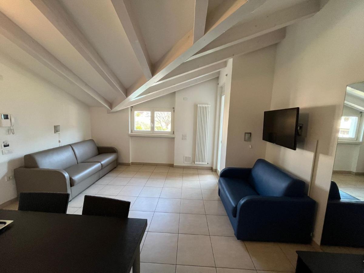 4 Limoni Apartment Resort Riva del Garda Extérieur photo