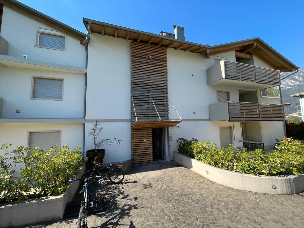 4 Limoni Apartment Resort Riva del Garda Extérieur photo