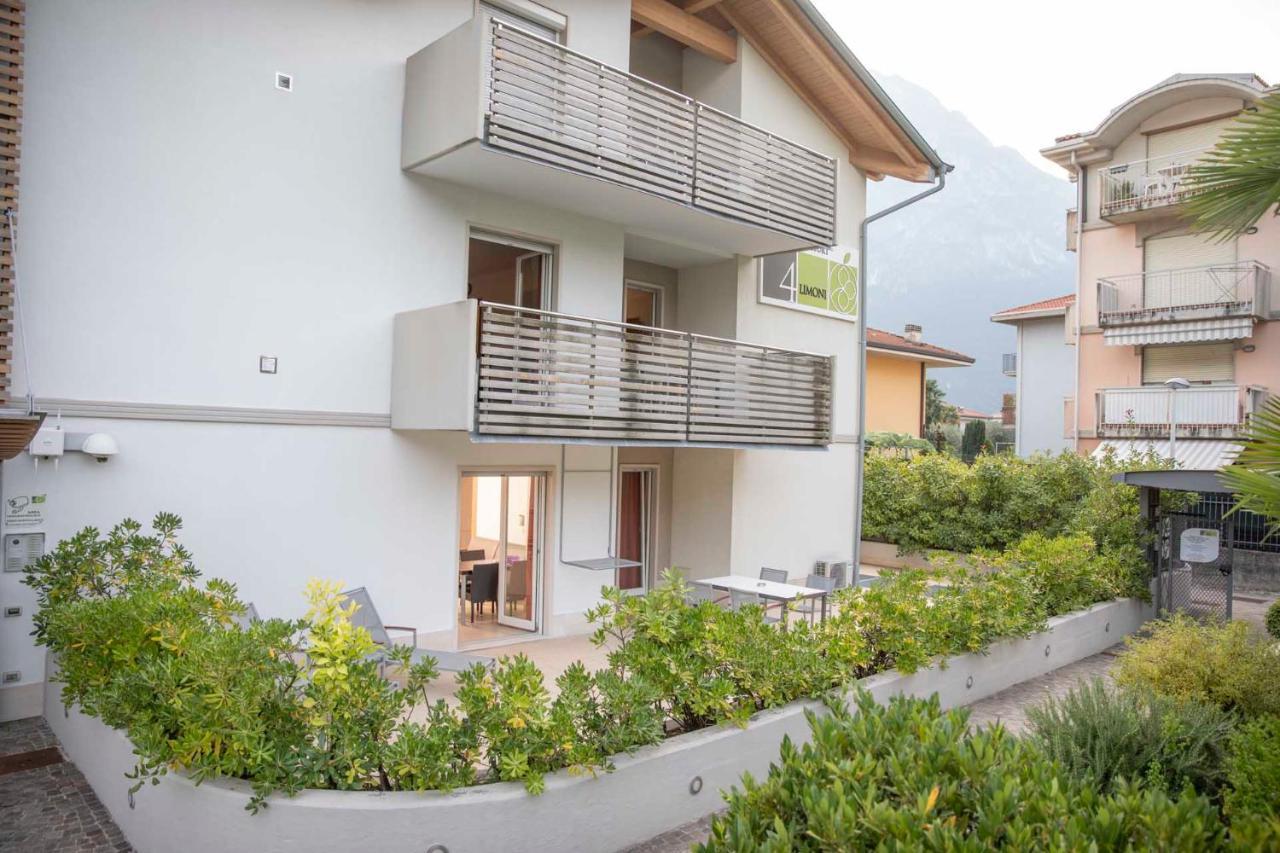 4 Limoni Apartment Resort Riva del Garda Extérieur photo